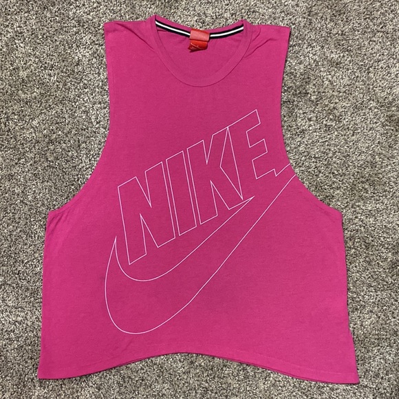 ‼️BUNDLE‼️ Nike Tank tops - Picture 10 of 14